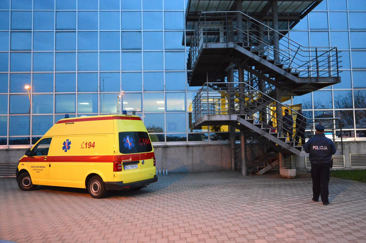 Koprivnica: Na Gradskim bazenima utopio se dječak