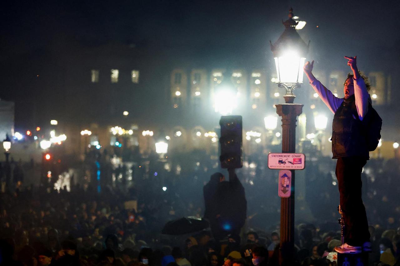 Anti-pension bill protest in Paris