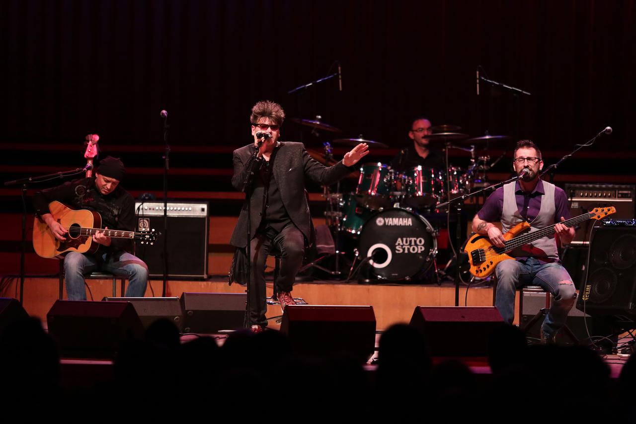 Zagreb: Humanitarni koncert Prijatelji Agrama u KD Vatroslav Lisinski