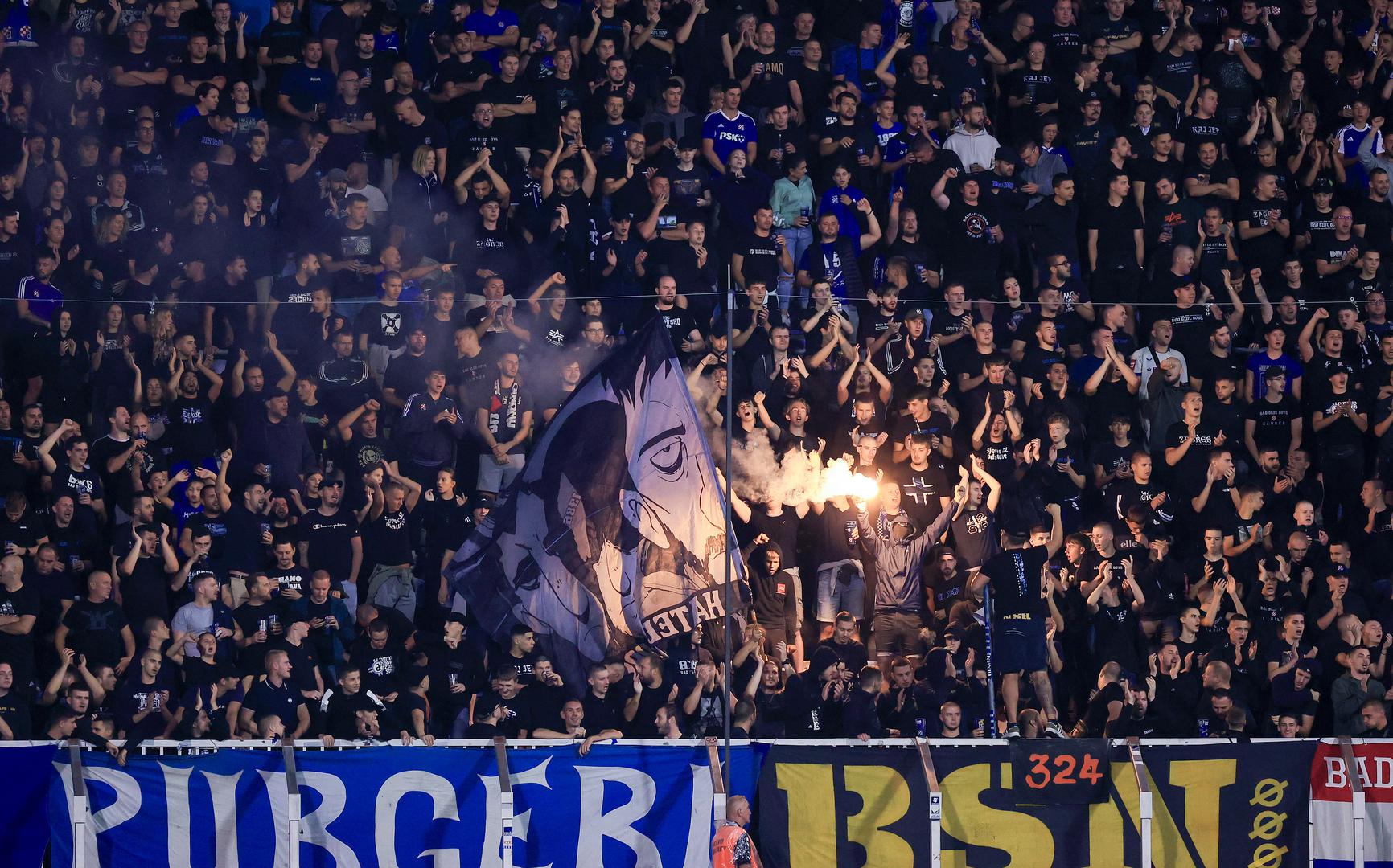 14 navijača Hajduka prvotno je prenoćilo u policijskoj postaji u Tuzli, a kasnije im je dodijeljen istražni zatvor u kojem se još uvijek nalaze.