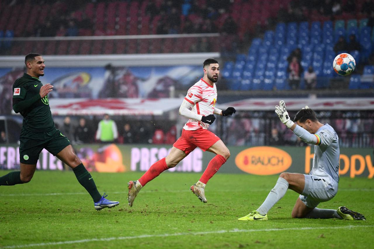 Bundesliga - RB Leipzig v VfL Wolfsburg