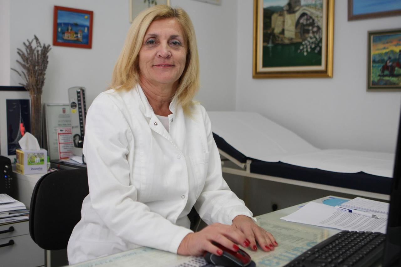 Dr. Vikica Krolo