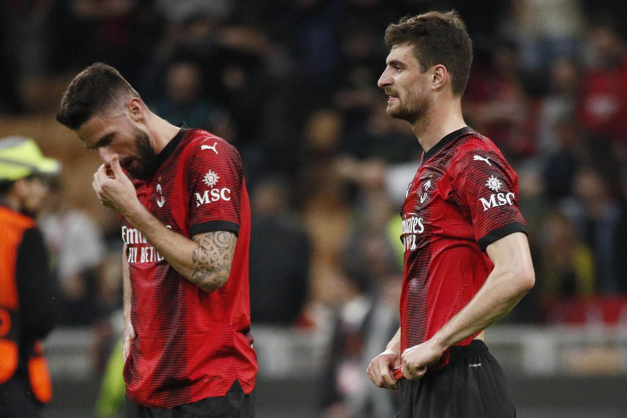 Europa League - Quarter Final - First Leg - AC Milan v AS Roma