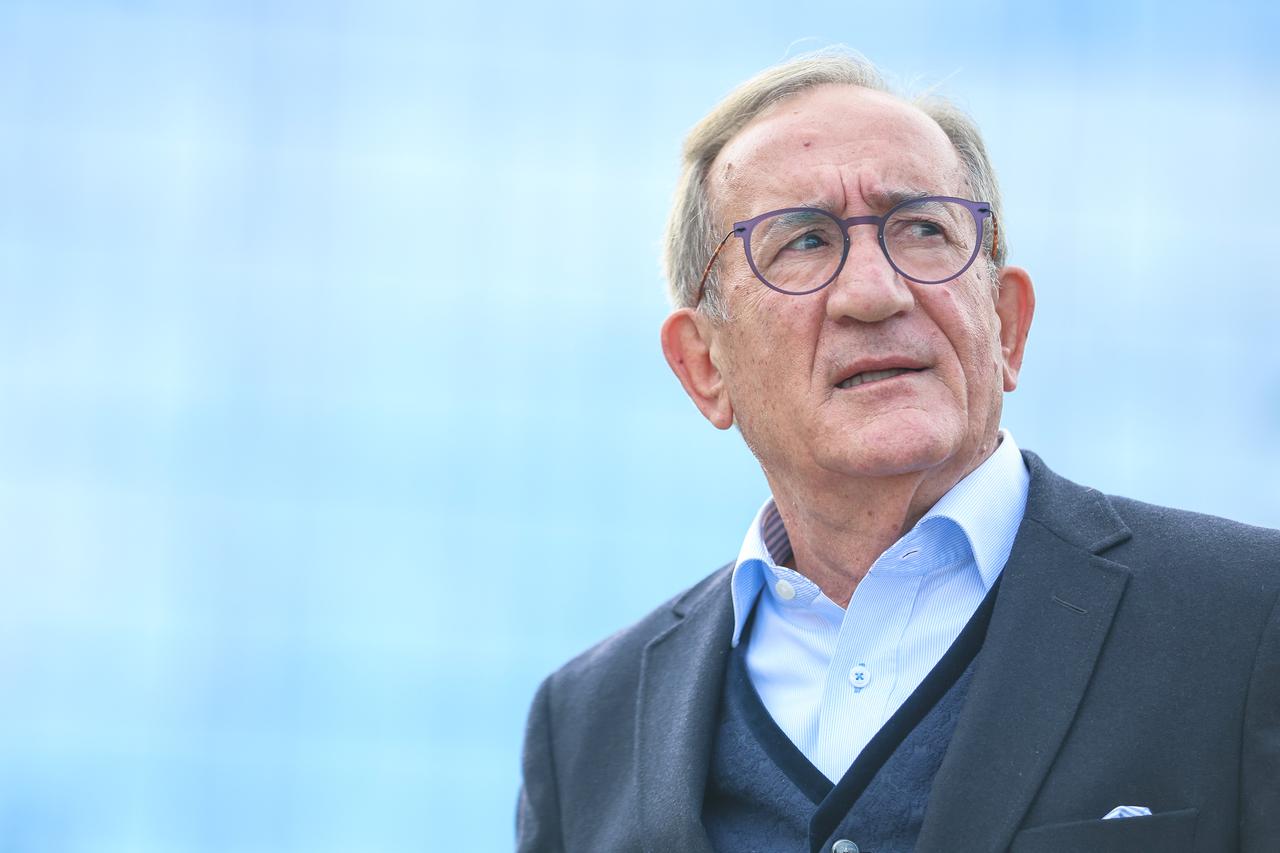 Zagreb: Lino Červar