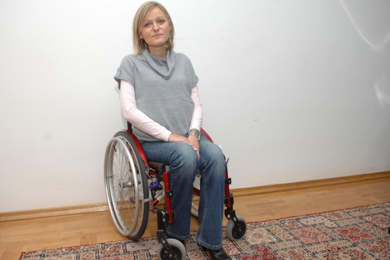 '29.11.2010. Opcina Jesenje - Mirjana Janzek iz Udruge distroficara Krapina. Photo: Matija Topolovec/PIXSELL'