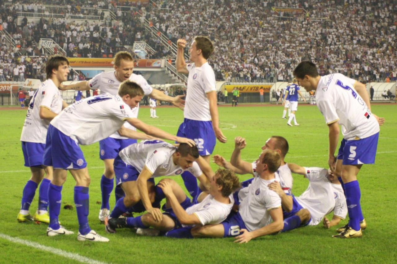 '11.09.2010., Poljud, Split - Nogometna utakmica 7. kola Prve HNL, NK Hajduk - NK Dinamo. Veselje hajdukovaca nakon izjednacenja. Photo: Ivo Cagalj/PIXSELL'