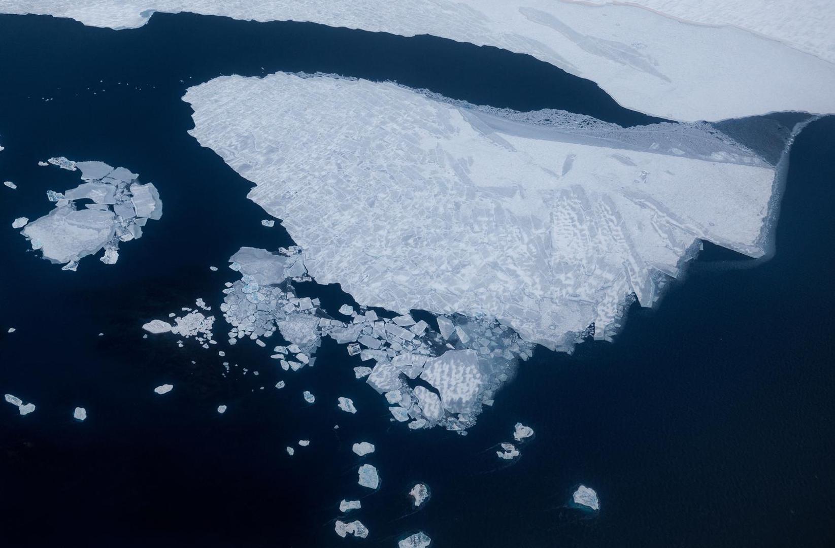 Sea ice in the Arctic Ocean is seen near Ny-Aalesund, Svalbard, Norway, April 5, 2023. Researchers have been studying the polar region for decades, with Ny-Aalesund's weather records going back more than 40 years, but as Svalbard temperatures climb up to seven times faster than the global average, scientists' work has become vitally important because what happens in the Arctic can impact global sea levels, storms in North America and Europe, and other factors far beyond the frozen region. REUTERS/Lisi Niesner SEARCH "NIESNER ICE" FOR THIS STORY. SEARCH "WIDER IMAGE" FOR ALL STORIES. Photo: LISI NIESNER/REUTERS
