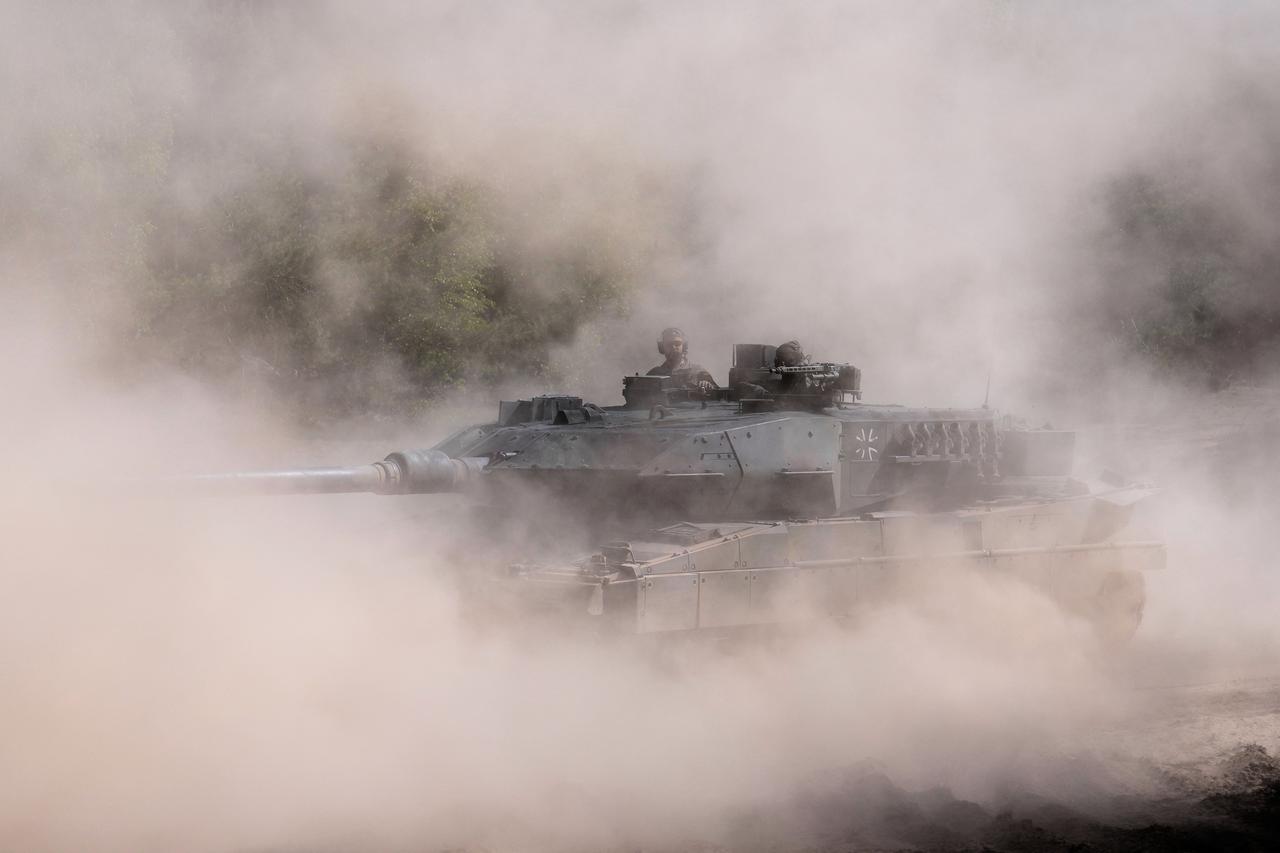German Chancellor Merz visits Bundeswehr base in Munster