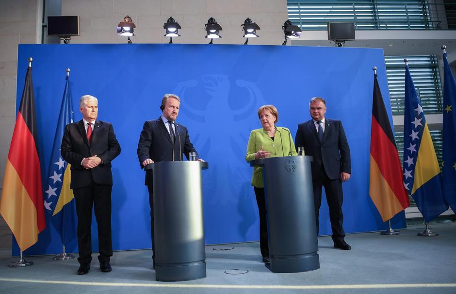 Federal chancellor meeting members of the Bosnian presidium