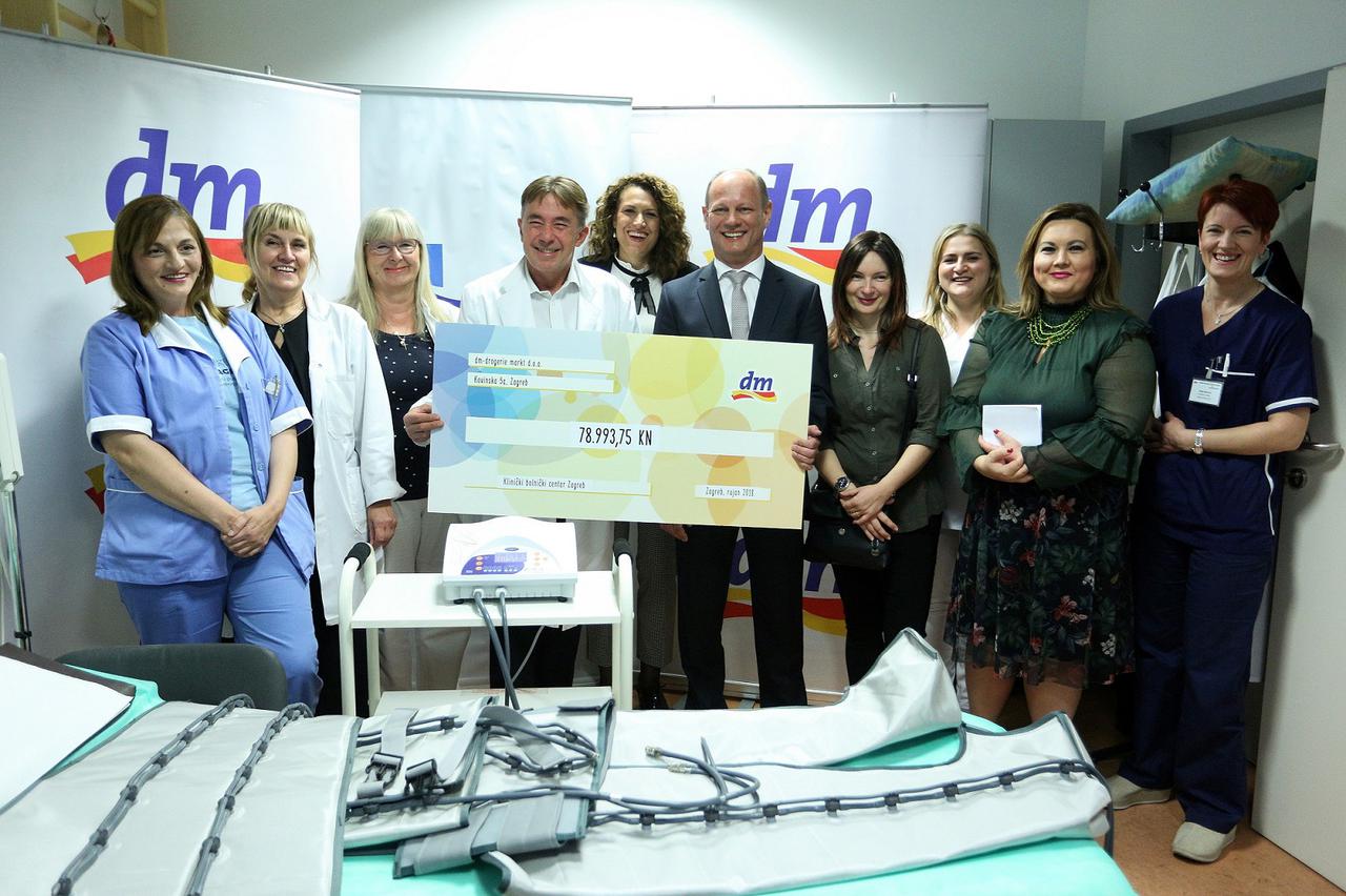 Donacija dm-a KBC-u Zagreb