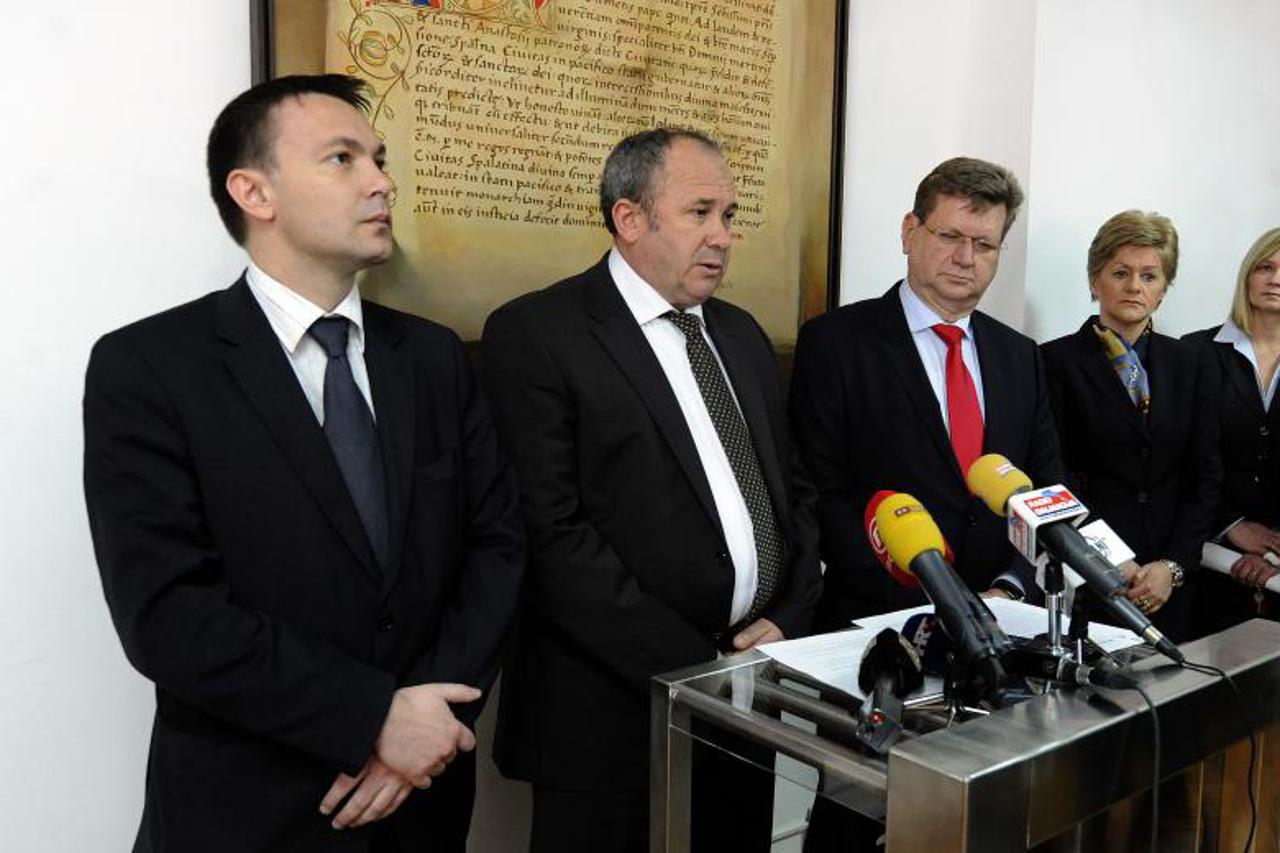 kerum, mrsić, bauk (1)