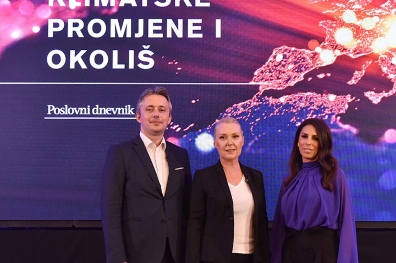U panelu su sudjelovali klimatolog Ivan Guettler i modna dizajnerica Kristina Burja, a moderatorica je bila Majda Mikulandra