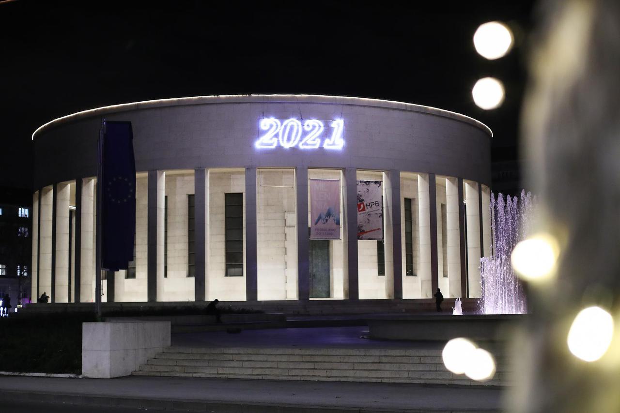 Ukrašen Meštrovićev paviljon u Zagrebu