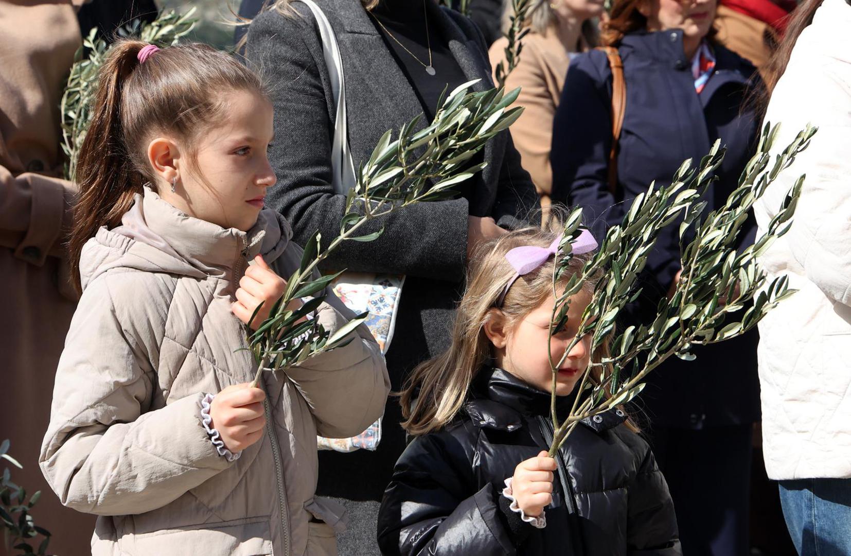 Prvi opis liturgije Cvjetnice u Jeruzalemu nalazimo u 4. st. kod hodočasnice Egerije koja opisuje kako se te nedjelje u Jeruzalemu, nakon jutarnje euharistije sav puk s biskupom ponovno sabrao na Maslinskom brdu kod bazilike zvane Eleona.