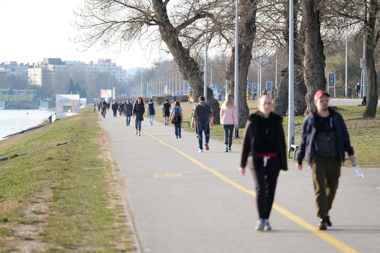 Zagreb: Sunčano poslijepodne na Jarunu