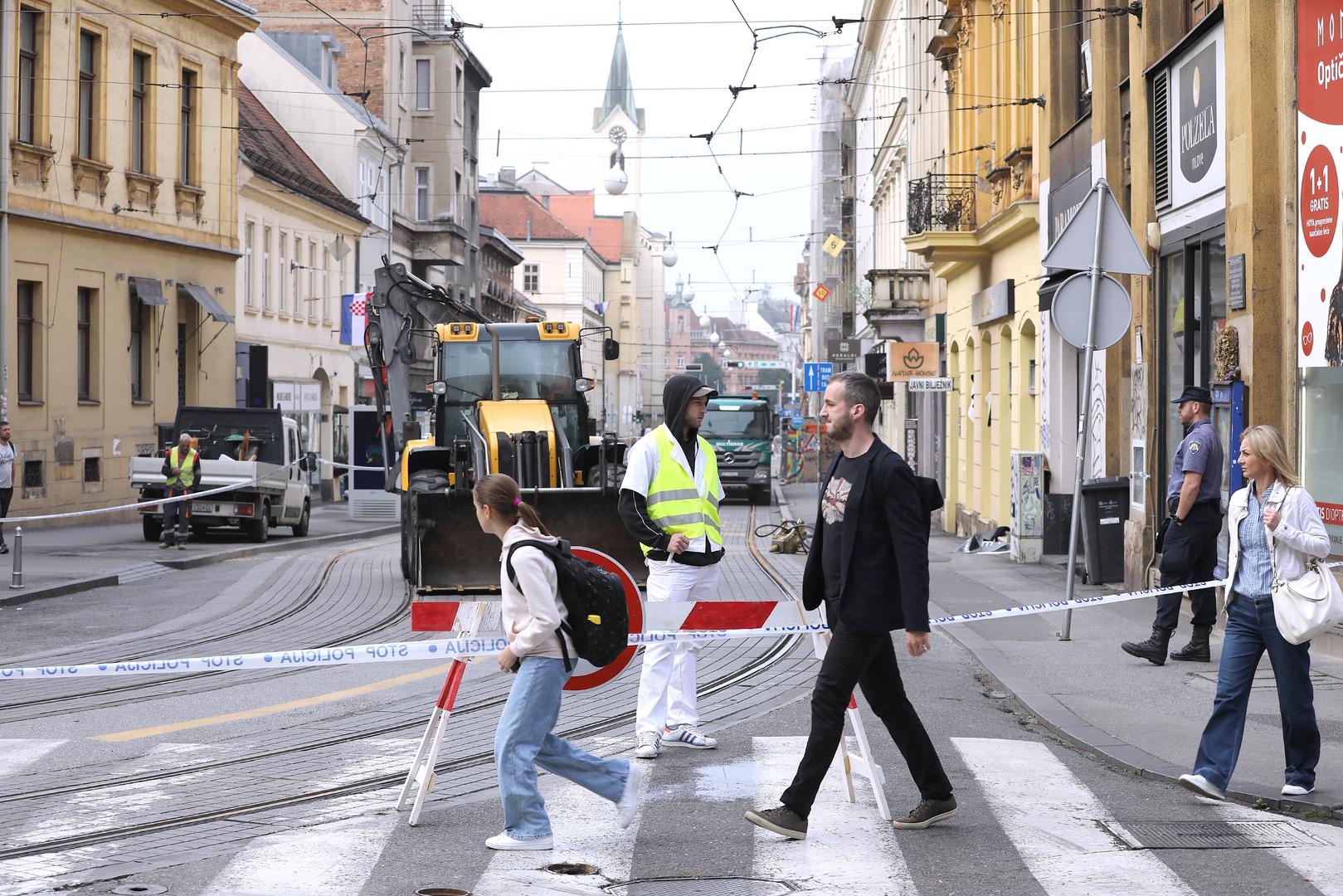 01.06.2022., Zagreb - U Frakopanskoj ulici u ceka se pocetak sanacije posljedica pozara koji je sinoc izbio na plinskim instalacijma.  Photo: Patrik Macek/PIXSELL
