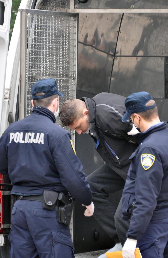 05.02.2021., Pula - U pulsko Zupanijsko drzavno odvjetnistvo, prepracen nasilnik koji je zatocio zensku osobu, te se sukobio s policajcima.Photo: Sasa Miljevic / PIXSELL