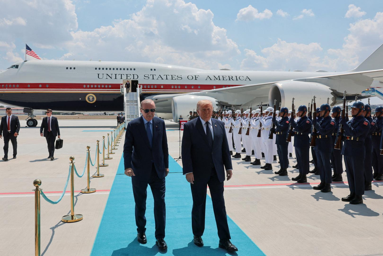 Domaćin summita Recep Tayyip Erdoğan u turskoj će prijestolnici ugostiti šefove država i vlada svih članica Saveza, kao i gotovo stotinu ministara, visokih dužnosnika i predstavnika međunarodnih organizacija.