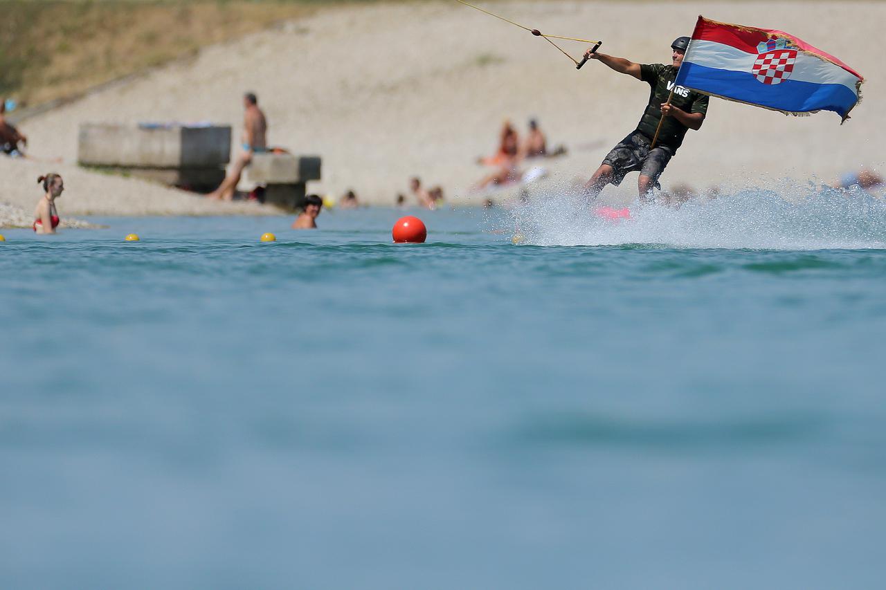 Jarun,skijanje na vodi,zastava