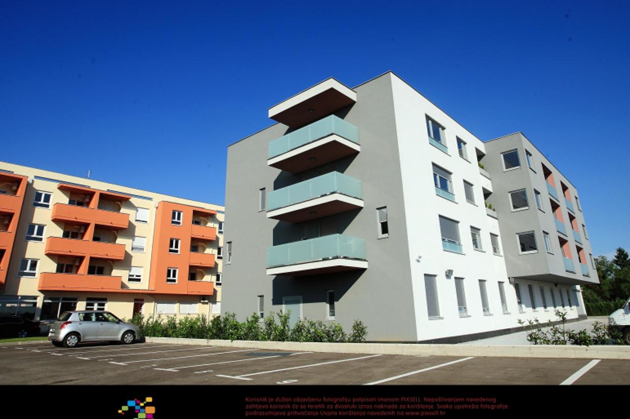 'stanogradnja_pxl_unu_160711'