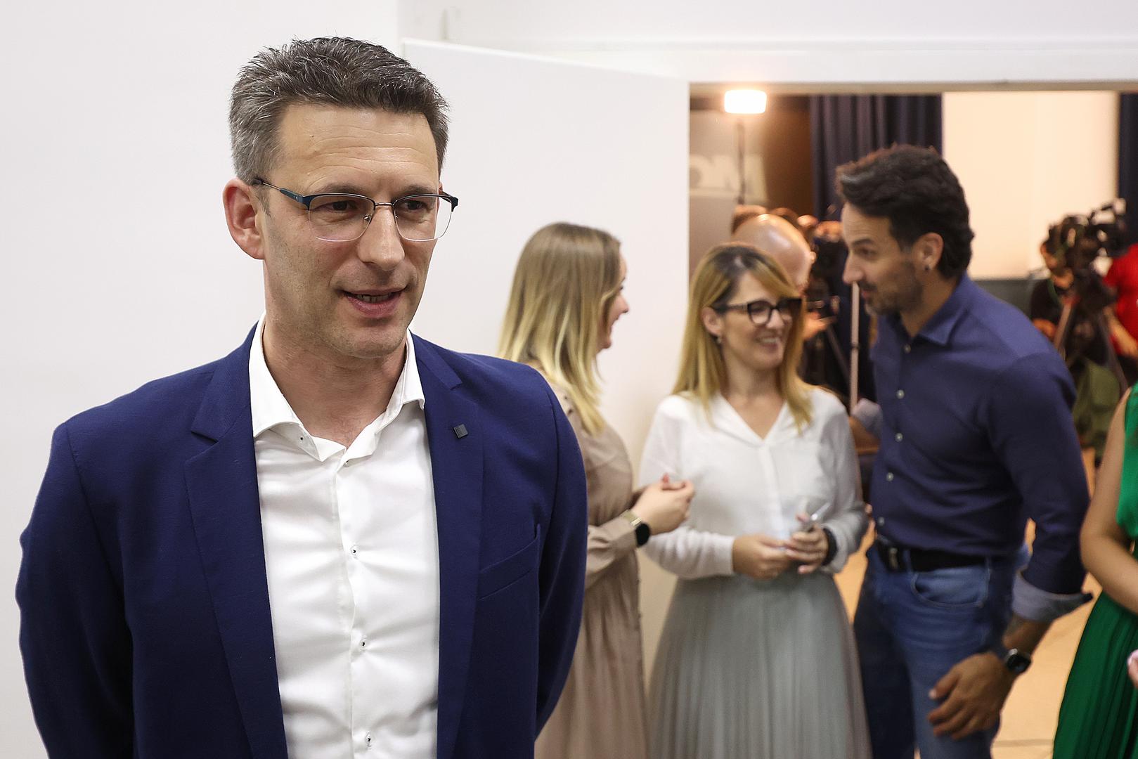 Nešto ispod izbornog praga od 5% su Fair play lista predvođena IDS-om s 4,70% glasova i lista Nine Skočak s 4,57% podrške. Iako nisu osvojili mandate, njihovi kandidati su privukli znatnu pažnju birača. Most, koji je dobio podršku od 3,57%, nije osvojio mandat, a njihov nositelj liste Božo Petrov izrazio je razočaranje rezultatima.