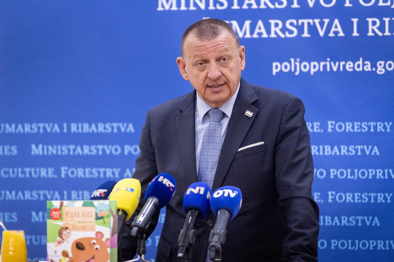 Zagreb: Ministar Vlajčić predstavio devet novih propisa