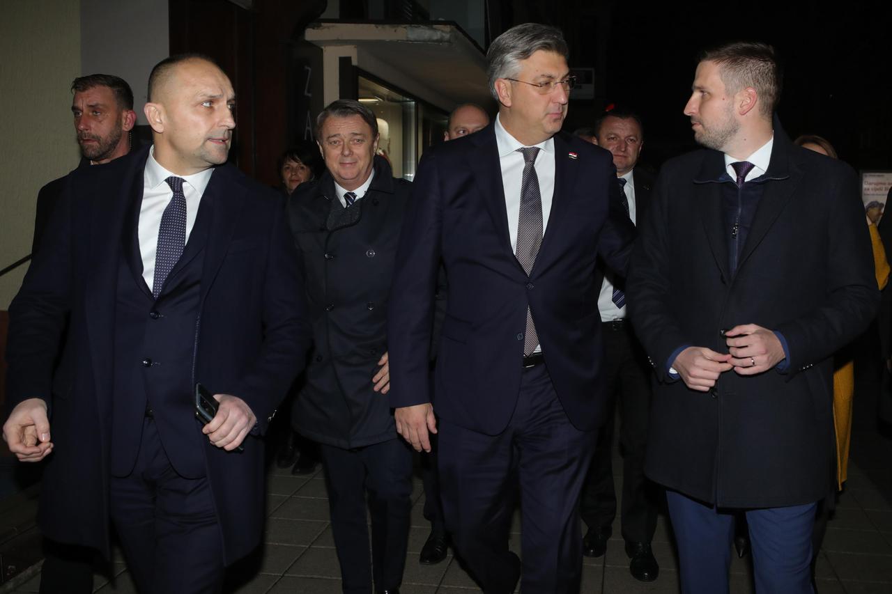 Osijek: Andrej Plenković sastao se s Ivanom Anušićem i Ivanom Radićem