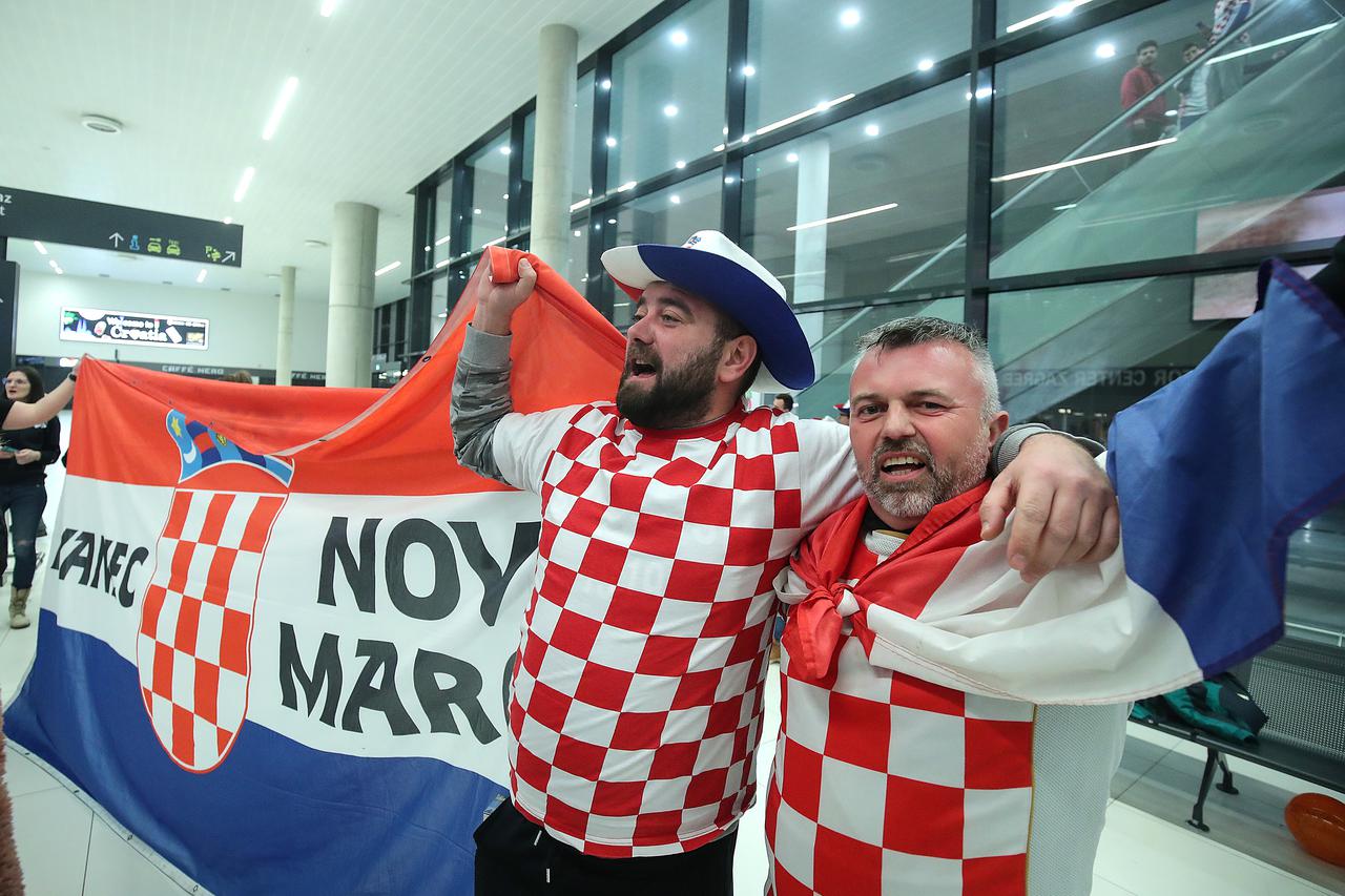 Doček srebrnih rukometaša u Zračnoj luci