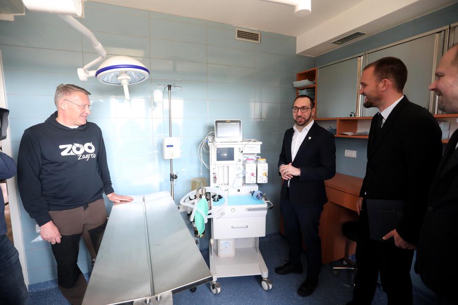 Zagreb: Gradonačelnik Tomašević sa suradnicima otvorio novo oporavilište za životinje Dumovec