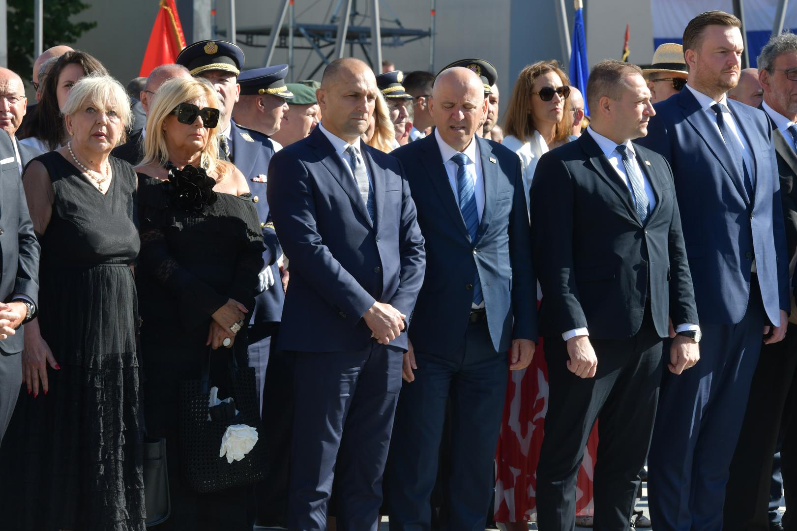 05.08.2025., Knin - Polaganje vijenaca na spomenik Oluja 95 povodom 30.Obljetnice Vojno-redarstvene akcije OLuja. Uz obitelji branitelja vijence je polozio i drzavni vrh, predsjednik Zoran Milanovic, premijer Andrej Plenkovic. Photo: Hrvoje Jelavic/PIXSELL