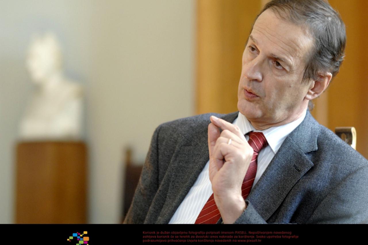 '21.10.2008., Zagreb - Aleksa Bijelis, rektor Sveucilista u Zagrebu. Photo: Boris Scitar/Vecernji list'