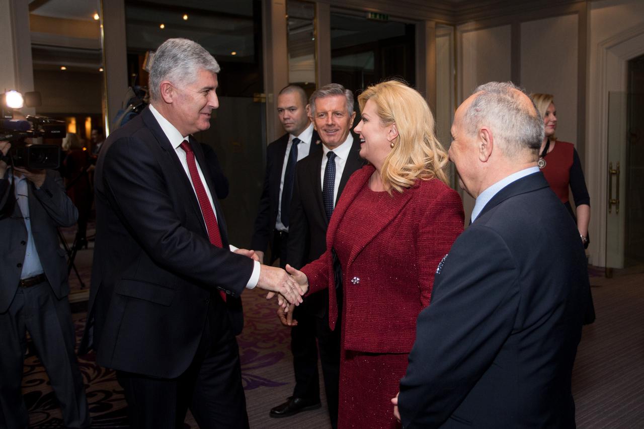 večer bosanskih Hrvata Prsten