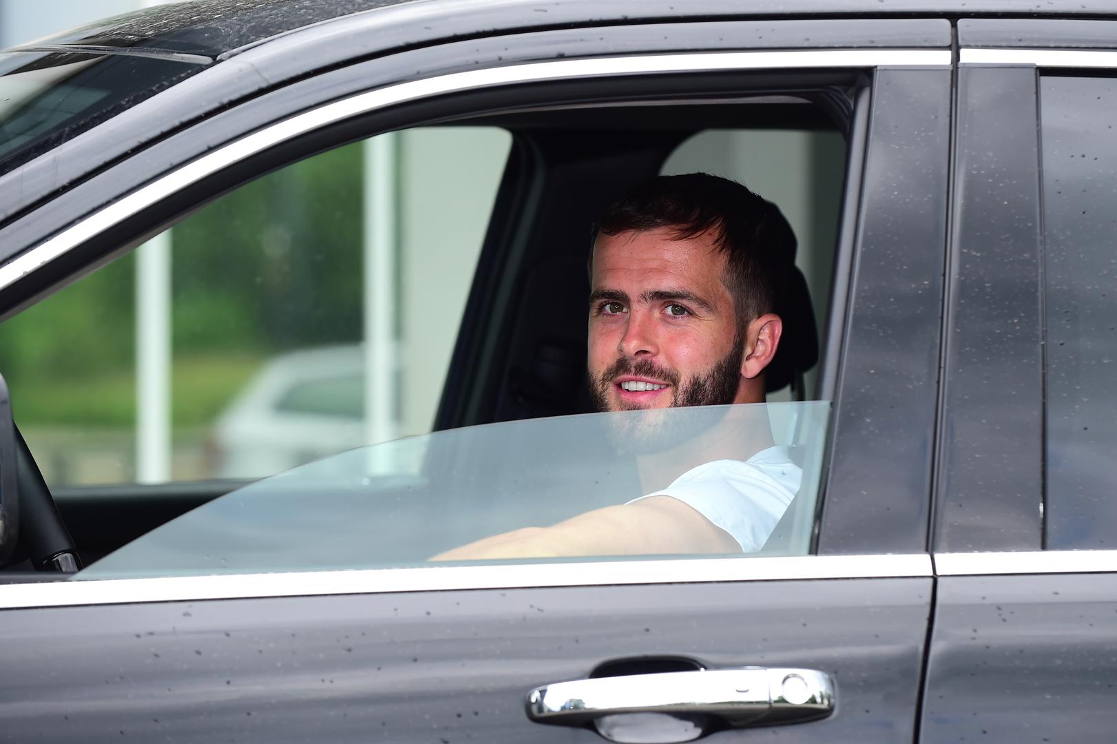 U priopćenju objavljenom u ponedjeljak navečer Savez pojašnjava da je odluka u skladu s mjerama za borbu protiv koronavirusa koje je donijela talijanska vlada