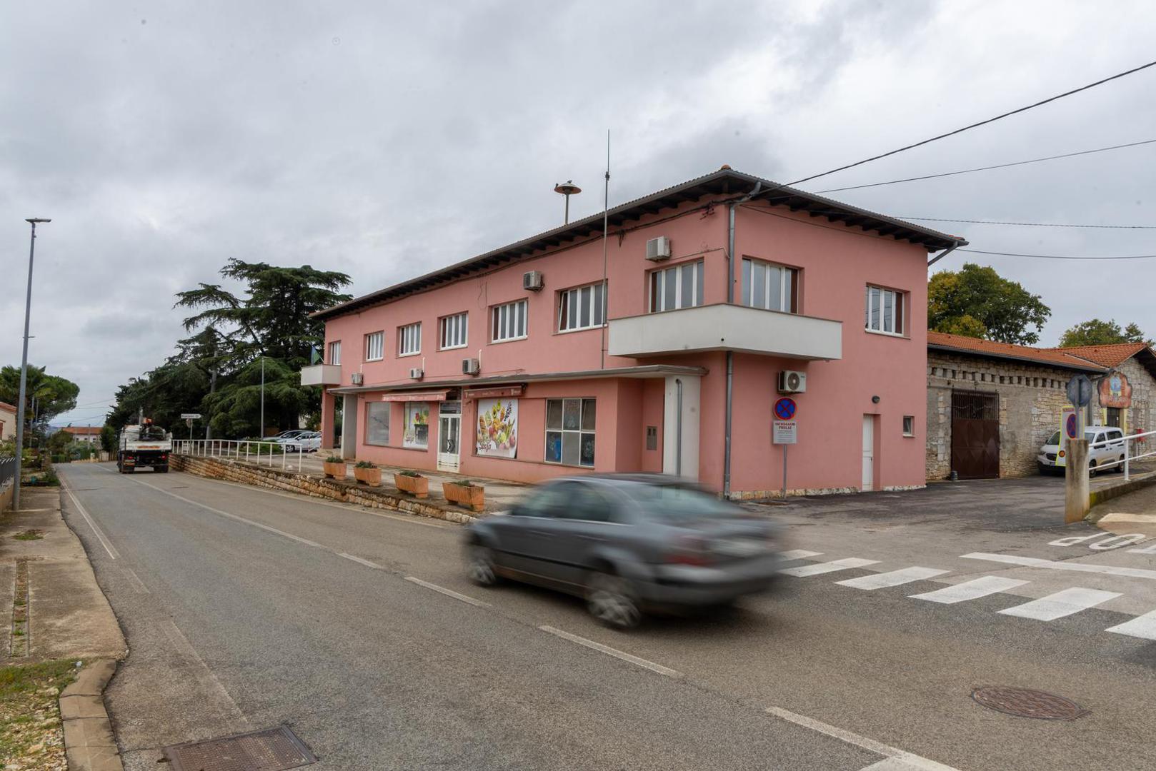 Priznanje je tim veće kada se uzme u obzir da je konkurencija bila iznimno oštra s više od 270 prijava iz 65 država članica, a uspjeh potvrđuje da se autentičnost i održivi razvoj itekako cijene na globalnoj razini.