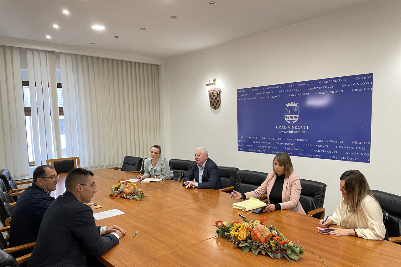 Umirovljenici Grada Vinkovaca dobit će božićnice