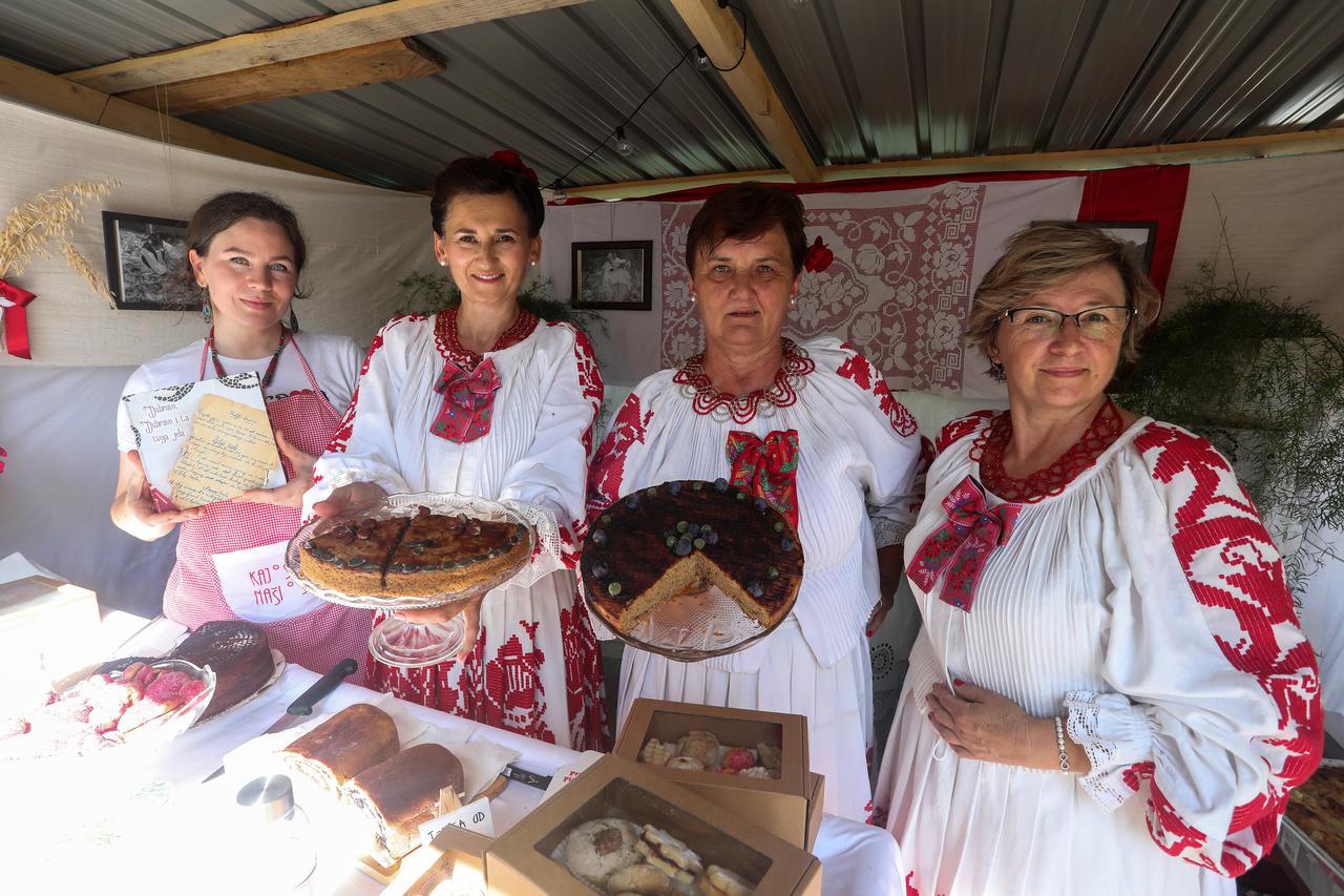 Vrbovec: Tradicionalna manifestacija "Kaj su jeli naši stari" 