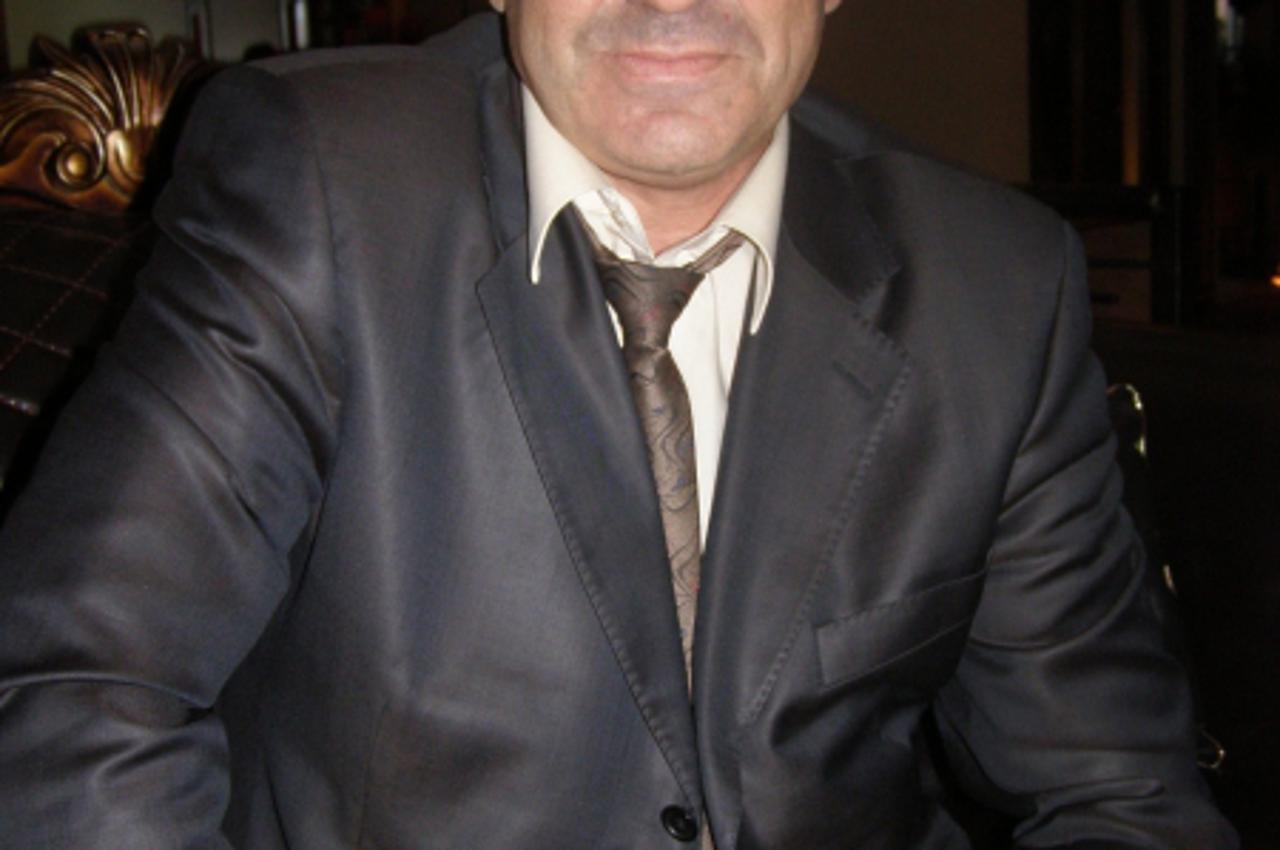 'spo  Fadil Vokrri snimio Hassan Haidar Diab   Vecernji list   15.10.2008.'