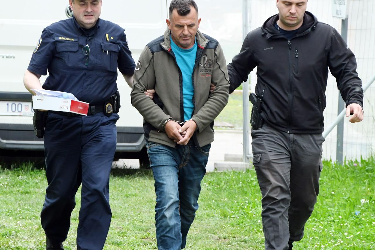 Robert Č., osumnjičeni za ubojstvo supruge, priveden na Županijski sud Sisak