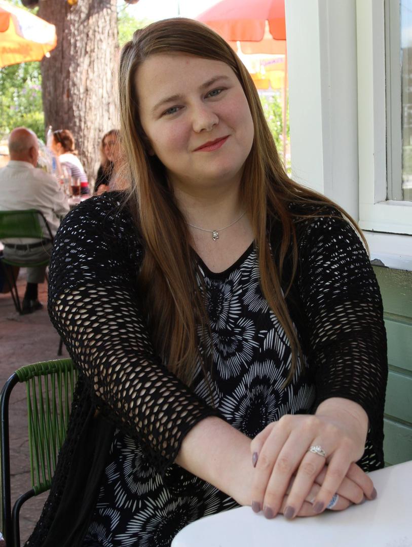 11 godina nakon zatočeništva, osim što je ranije izdala knjige, Natascha sada proizvodi i nakit. 