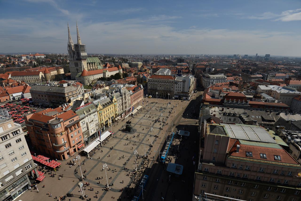 Pogled iz zraka na znamenitosti Zagreba