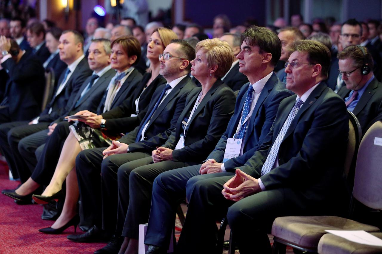 Zagreb: 16. međunarodna konferencija o poticanju izvoza HBOR-a