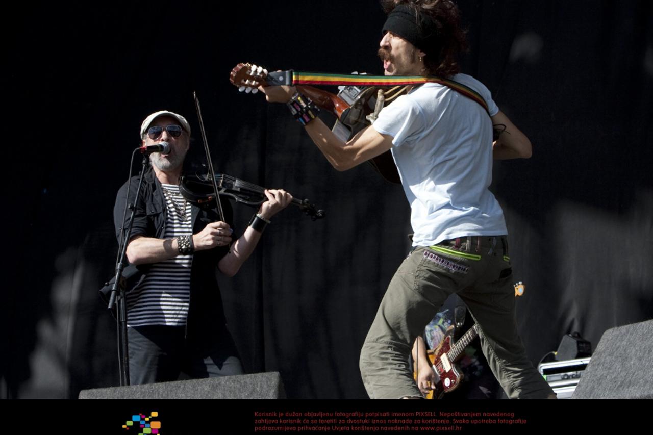 Gogol Bordello