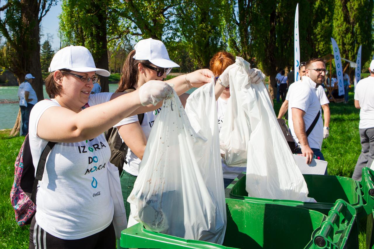 Počele akcije čišćenja u sklopu Coca-Colina projekta „Od izvora do mora“