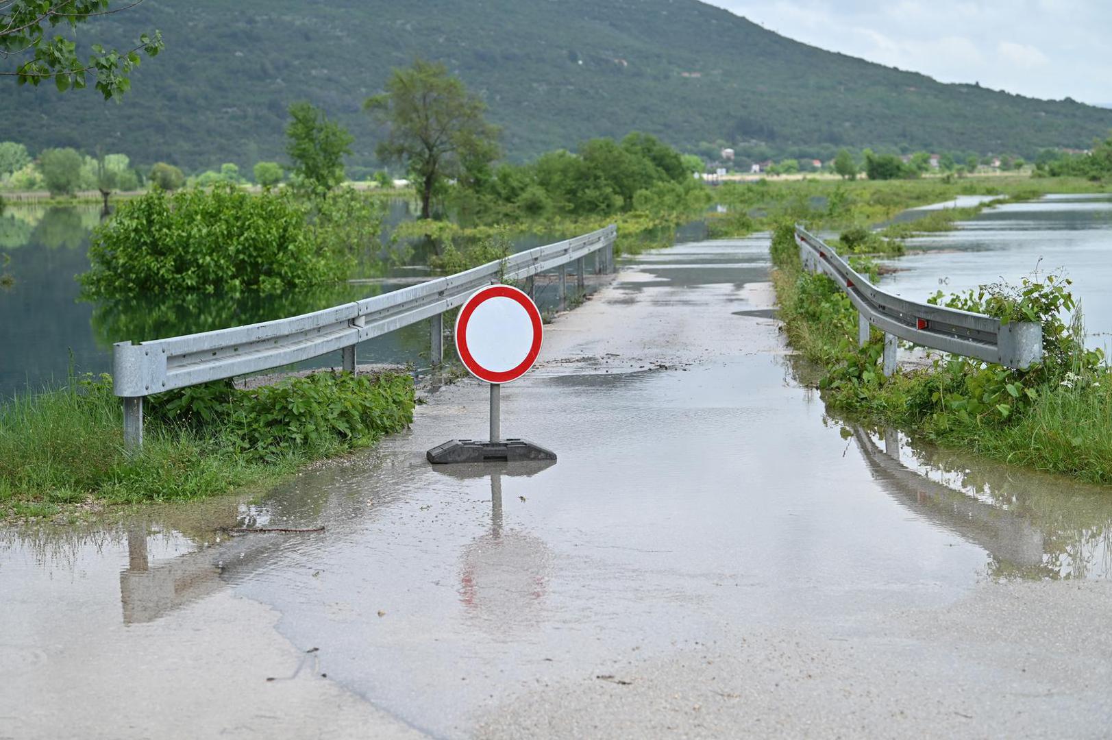 17.05.2023., Vrgorac - Zbog obilnih kisa u potpunosti su poplavljena polja Vrgorackog kraja. Photo: Matko Begovic/PIXSELL