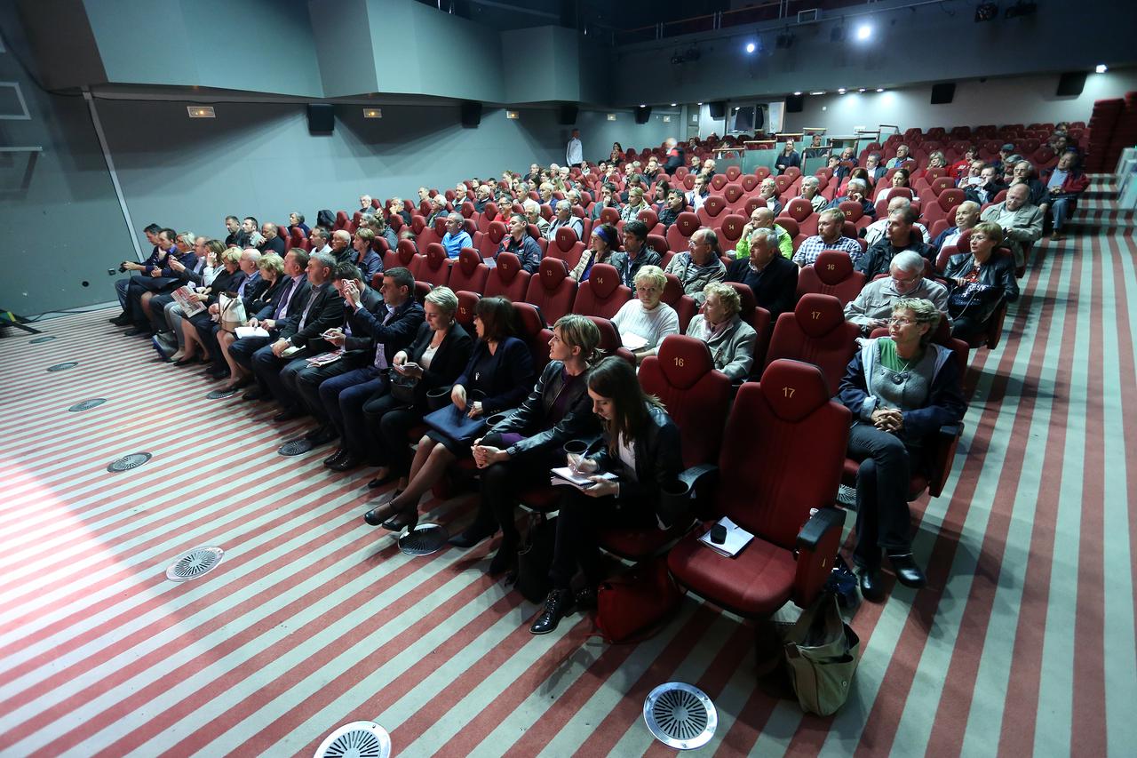 21.05.2015., Zagreb - Tribina u organizaciji Vecernjeg lista. Photo: Slavko Midzor/PIXSELL