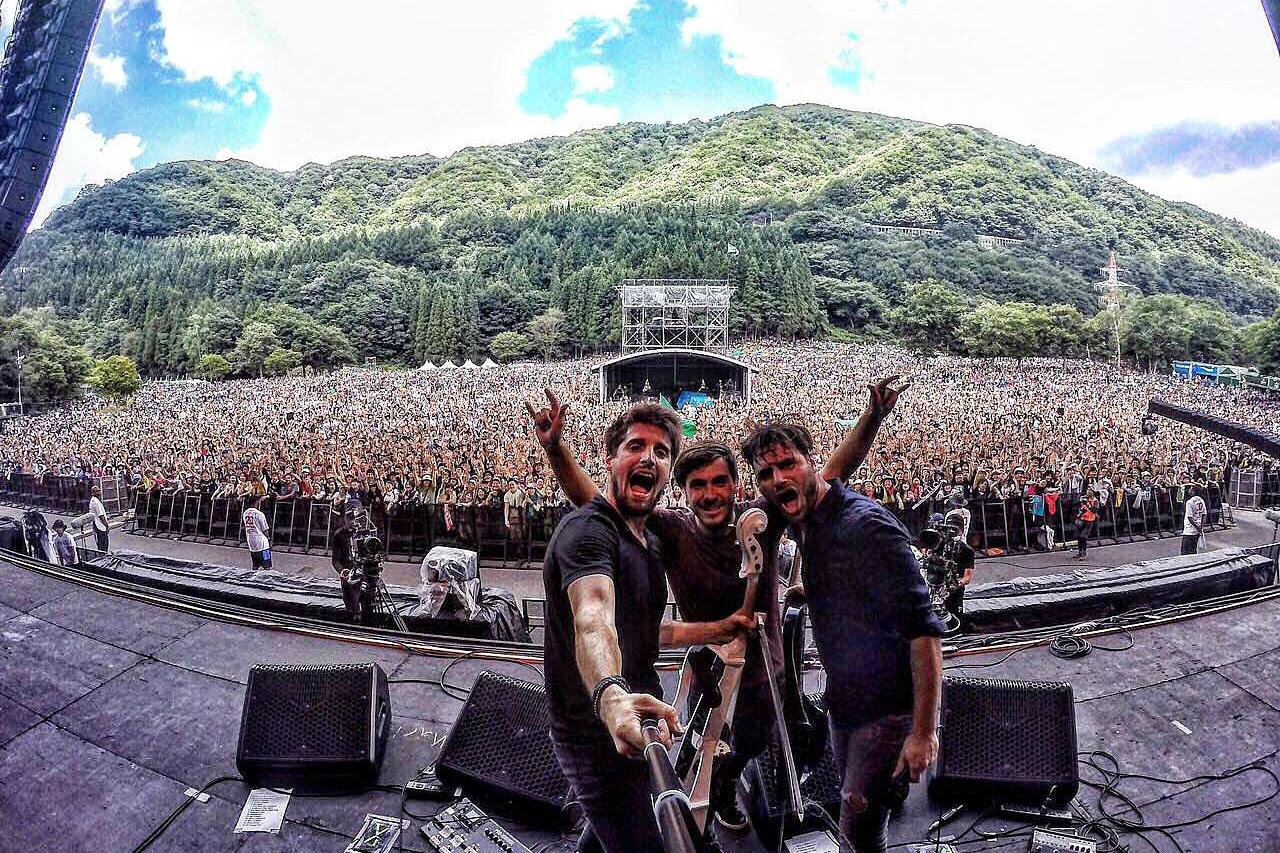 2Cellos