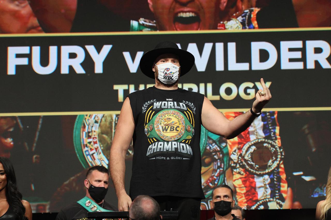 Tyson Fury vs Deontay Wilder III Fight Weigh-In