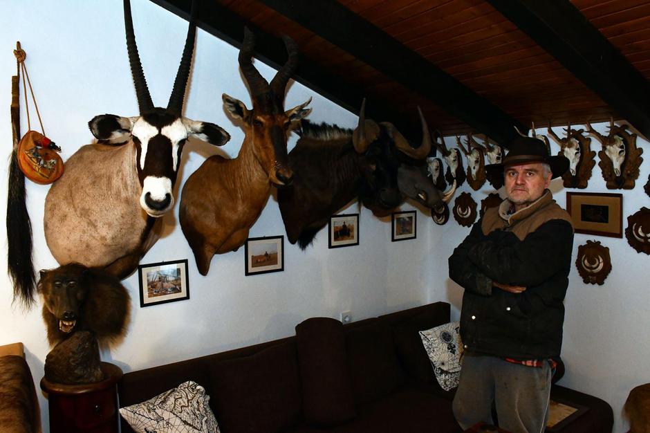 Slavonski Brod - Brođanin Nino Frančeski bavi se prepariranjem životinja.
