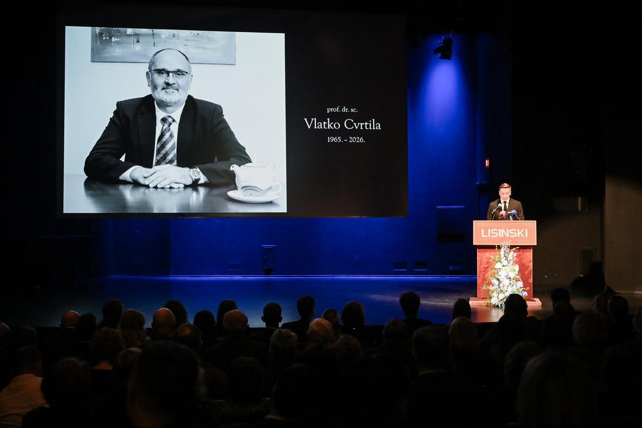 Zagreb: Komemoracija za preminulog profesora Vlatka Cvrtilu