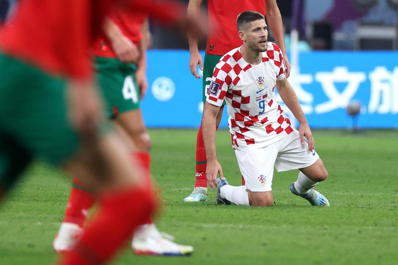 KATAR 2022 - Andrej Kramarić zbog ozljede napustio teren u suzama